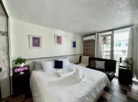 Isla Verde Modern Apartment with Pool