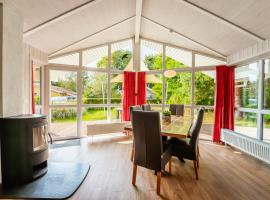 Strandblick - Dorf 1 Ferienhaus 11 – hotel w mieście Priwall