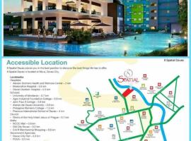 2bdr condo rental furnished, w parking wifi free use pool, hotel v destinaci Davao