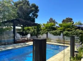 Happy Wanderer Motel Bendigo CHILDREN NOT PERMITTED over 18s only