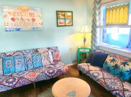 Short walk to beach 4 br 2 bath restored 1935 home, hotel in Grover Beach