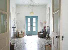 ResArt Traditional House