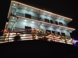 Jaitak Resort By Pine Hospitality Services, hotel v destinaci Nahan