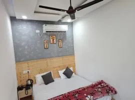 Delhi 34 Resort