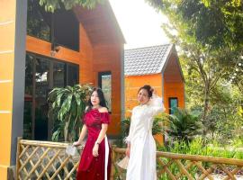 Homestay Bài Văn garden, hotel v destinaci Ba Vi