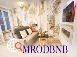 MRODBNB - Appart Neuf - Aperçu Mer - 25m Plage & Resto - Ciné - cheminée - Popcorn