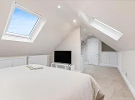 Modern Serenity in Langley Vale