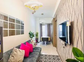 Cosy Deluxe Flat with Balcony near MOA