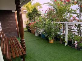 Rooftop Rooms, hotel v Male City