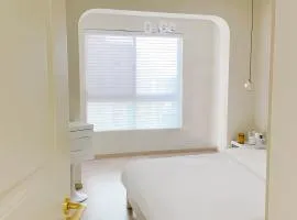 Flaneur Shanghai Hongqiao Apartment 3 mins walk to National Convention and Exhibition Center