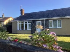 Snowdonia coastal getaway ideal for groups up to 6
