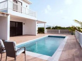 Family-ready Fully Equipped Grand Villa with Pool