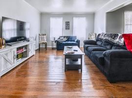 Awesome Benedictine Theme and In Your Budget!, hotel v destinaci Atchison