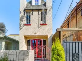 Unique Historic Home with Rooftop Deck in Long Beach