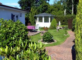 Bungalow in Zinnowitz near Baltic Sea Beach, Hotel in Zinnowitz
