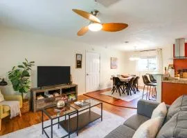 Pet-Friendly Home - 3 Mi to University of Florida!
