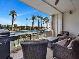 Casa Sirena- Secure & Private Poolside Retreat