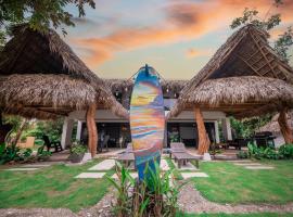 SeaSurf House, khách sạn ở Bãi biển Esterillos