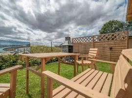 Summer House in D browa by the Sea