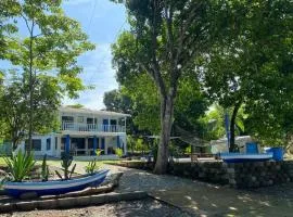 Tivives kikala Lodge
