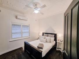 Peters Rest Central Wagga，位于沃加沃加的酒店