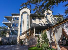 Akjola, hotel i Bisjkek
