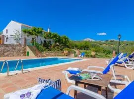 Casa Rural Loma de Moya Periana by Ruralidays