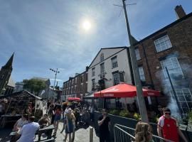 Y Castell, hotel in Caernarfon