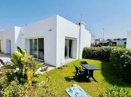 Villa Petit Val d'Or - Luxury, Comfort, and Beachside, hotel v destinaci Temara