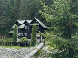 Cabana dintre Văi