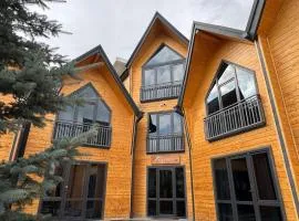 Everest Rest House