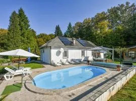 Amazing Home In Ivanska With Kitchen