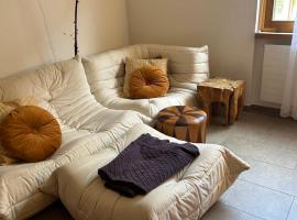 Studio Swiss me up!, hotel v destinaci Pontresina