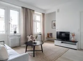 "PENTHOUSE" - Renovated 1BR Apt with Sauna & 60m2 Private Terrace, Hosted by 2ndhomes