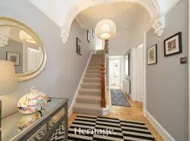 Sunnybrae House, Family Getaway with Hot tub, Stonehaven