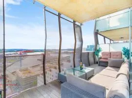 Super Central Designer Penthouse at 19th floor with Amazing View!