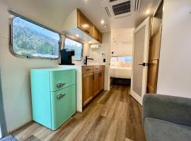 Airstream Legacy, glamping em Orderville
