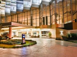 Nobile Hotel Convention Ciudad Del Este, hotel en Ciudad del Este