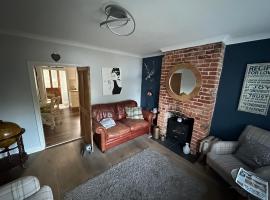April Cottage Ringwood, ξενοδοχείο σε Ringwood