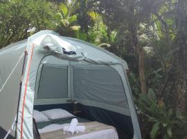 Camping à la ferme, hotel v destinaci Gros-Morne