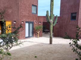 Estudio Nacui, Hotel in El Sargento
