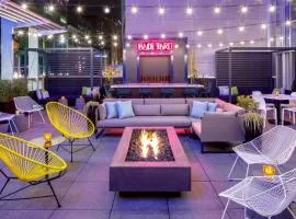 Aloft by Marriott Philadelphia Downtown
