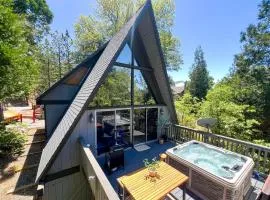 Hot Tub-EV-AC-Kid Friendly-Arcade Game-Lake Access