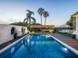 Casa Chameleon, hotel in Almancil