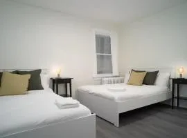 Montfort Hotel