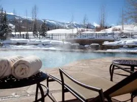 Villas at Snowmass CLub