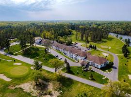 Four Seasons Island Resort, hotel v destinaci Pembine