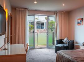 Lynbrook Hotel, hotel v destinaci Hampton Park