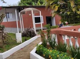 Linda Chácara com Piscina Churrasqueira e Wi-FI