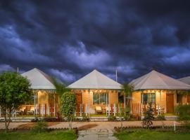 The Royal Heritage Tent Resort- Statue of Unity, hotel v destinaci Kevadia